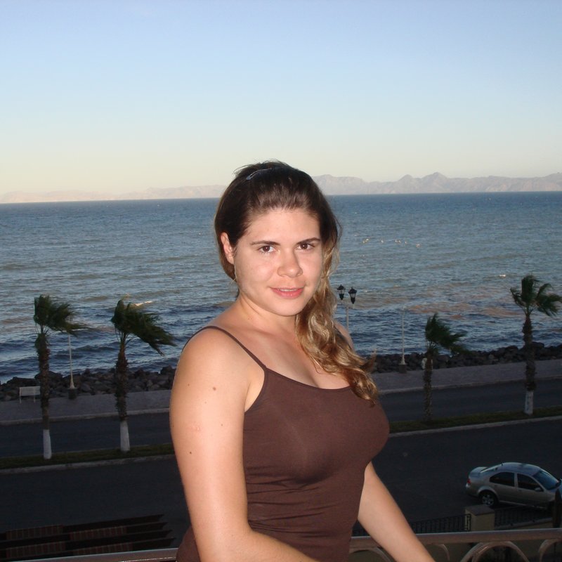 Johnnie 21 Escort Como